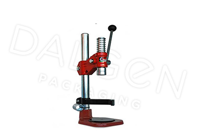 MANUAL CROWN CAPPING MACHINE